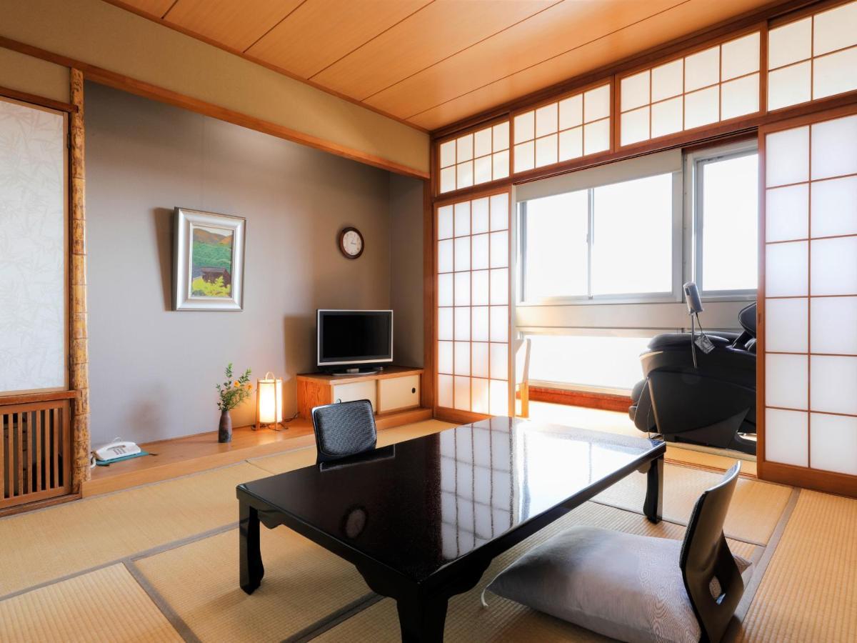 Ikoitei Kikuman Hotel Yonago Buitenkant foto