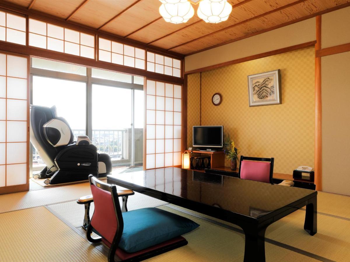 Ikoitei Kikuman Hotel Yonago Buitenkant foto