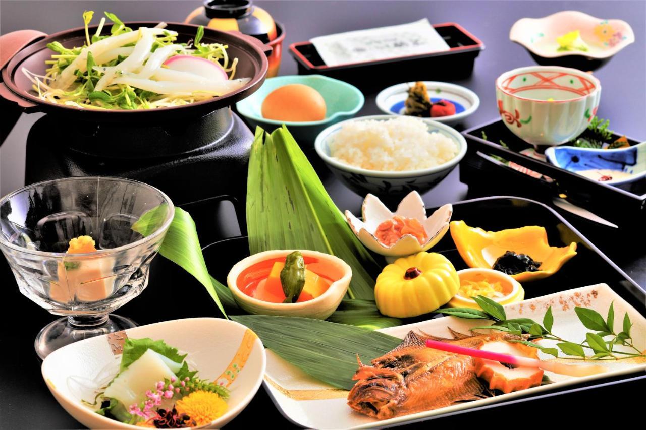Ikoitei Kikuman Hotel Yonago Buitenkant foto