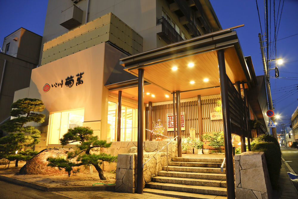 Ikoitei Kikuman Hotel Yonago Buitenkant foto