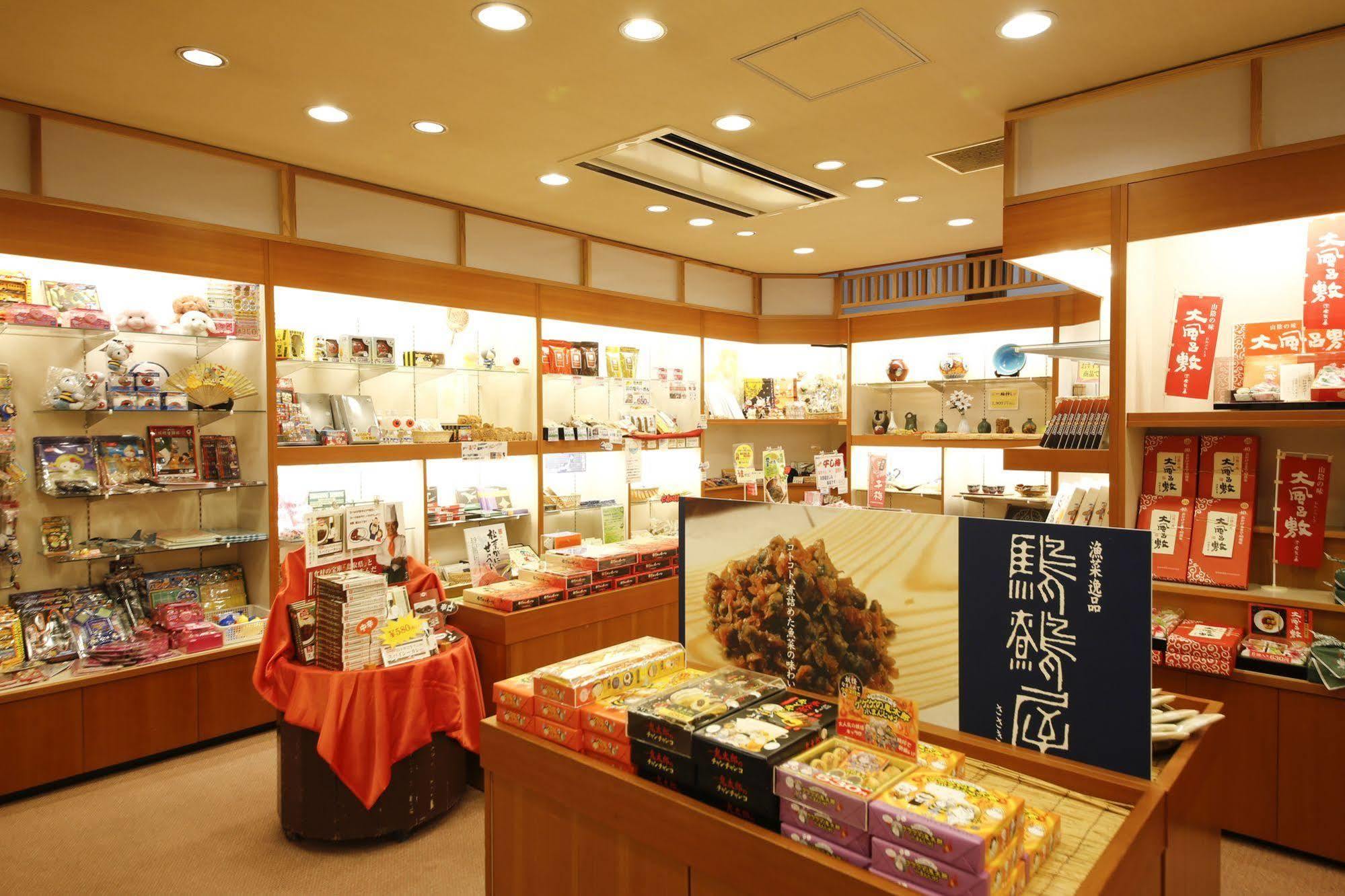 Ikoitei Kikuman Hotel Yonago Buitenkant foto